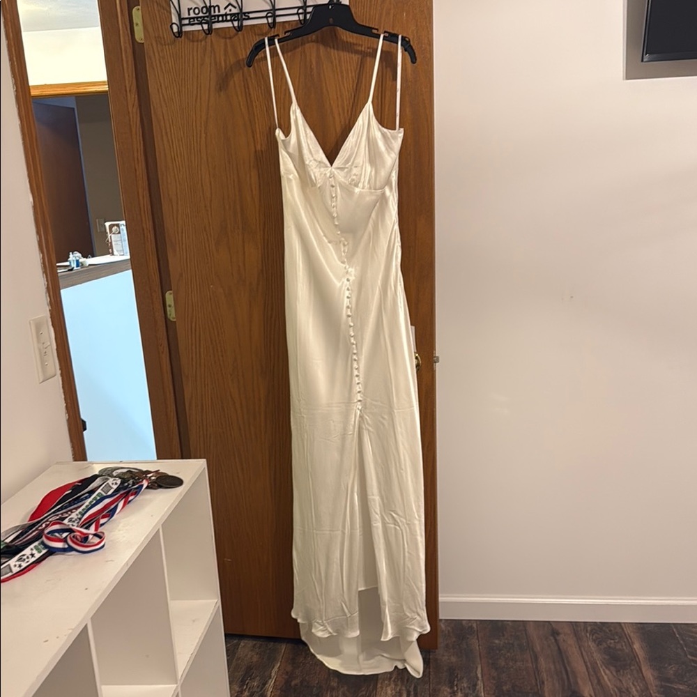 Lulu's white Maxi Gown Spaghetti Strap V-Neck